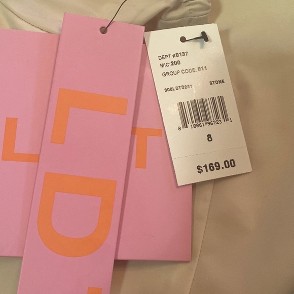 L T D Lace Up Front Slight Puff Short Sleeves Mini Dress. Cream (Stone)  Sz 8 - Picture 9 of 11